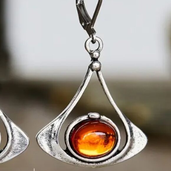 Vintage Drop Style Earrings Silver Electro-Plated & Synthetic Gemstone - Picture 3 of 3